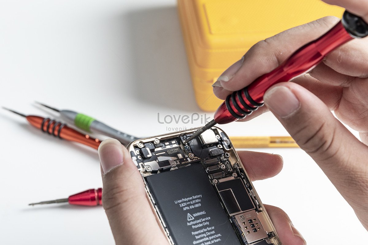 Mobile Device Troubleshooting & Maintenance to Keep Phones Healthy